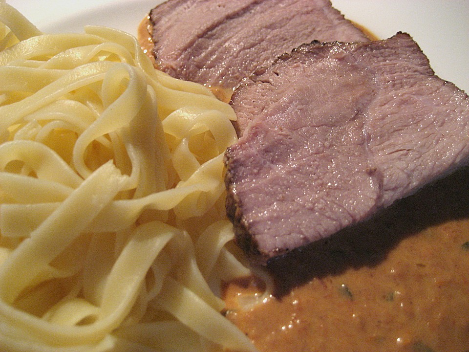 Kalbsnuss an Portweinrahm mit getrockneten Tomaten von walo | Chefkoch.de