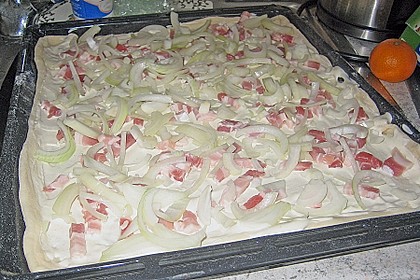 Elsässer Flammkuchen 235