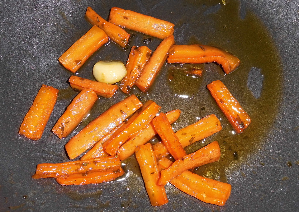 Karamellisierte Karotten von hanirore | Chefkoch.de
