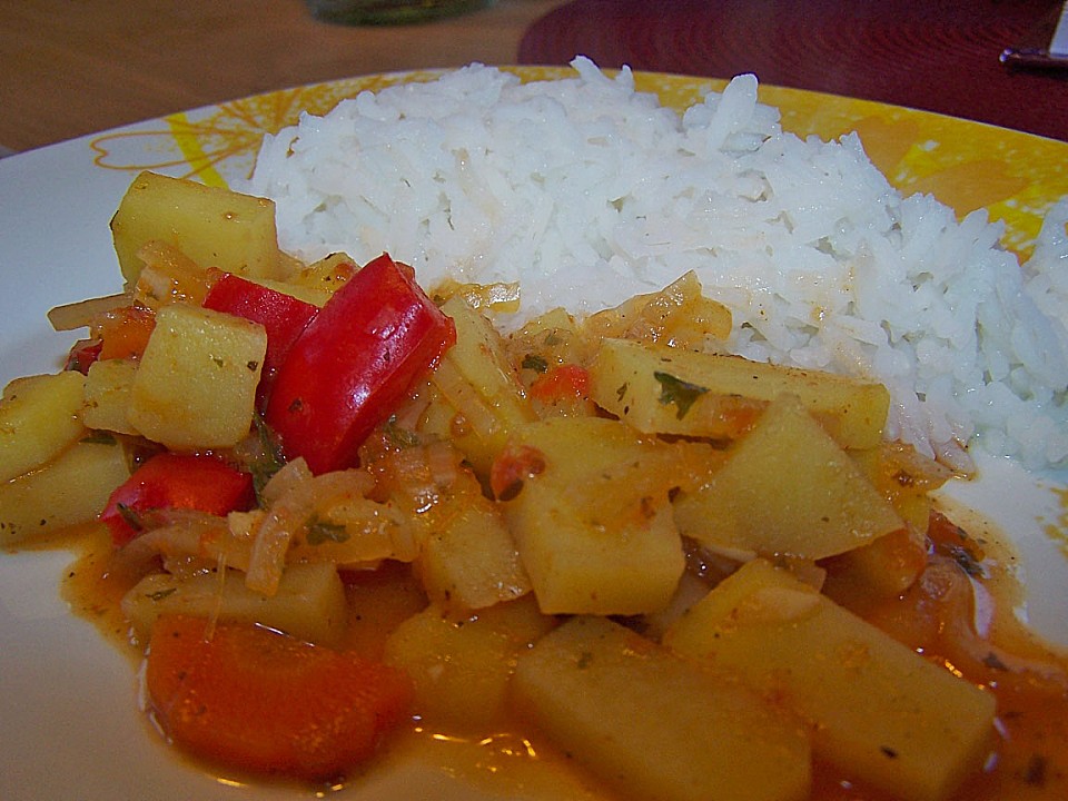 Kartoffelgulasch vegetarisch von Cadfael | Chefkoch.de