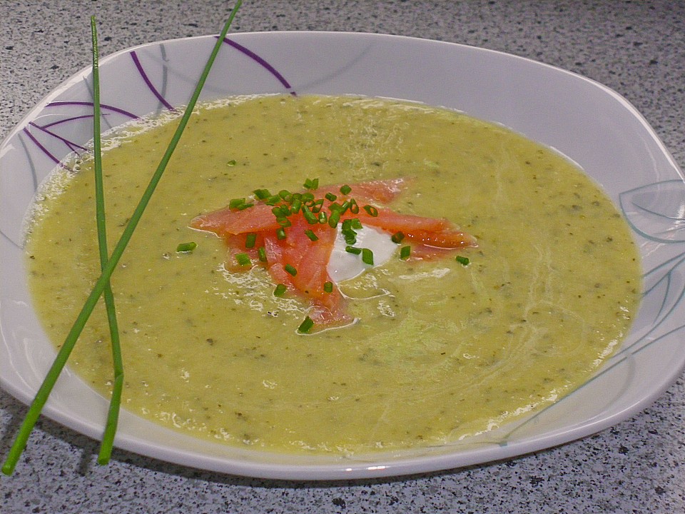 Zucchinicremesuppe mit Lachs von HolladieWaldfee | Chefkoch.de