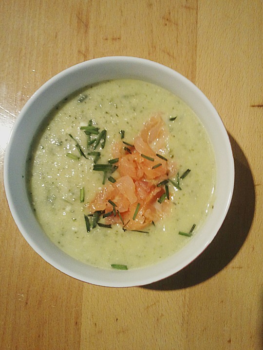 Zucchinicremesuppe mit Lachs von HolladieWaldfee | Chefkoch.de