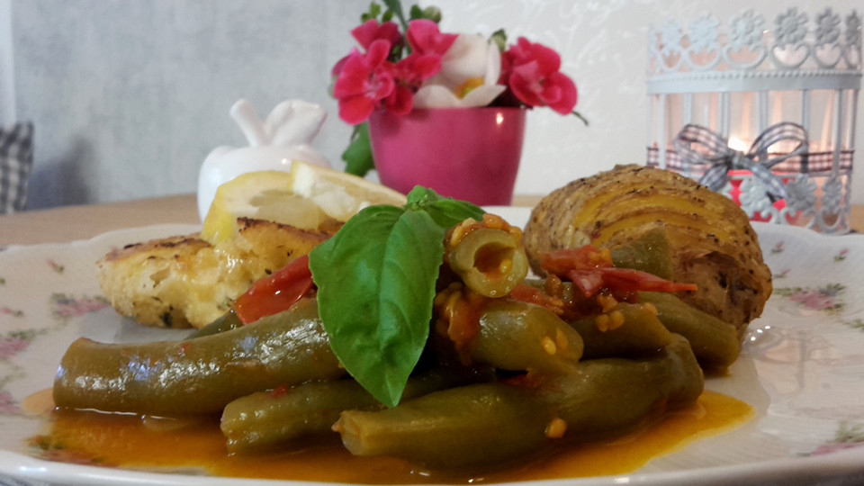 Grüne Bohnen mit Tomaten und Chili von milz-alfred | Chefkoch.de
