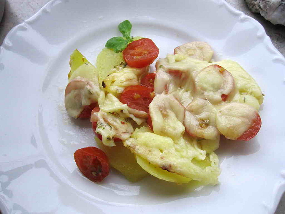 Kartoffel-Tomaten-Gratin von sneezy | Chefkoch.de