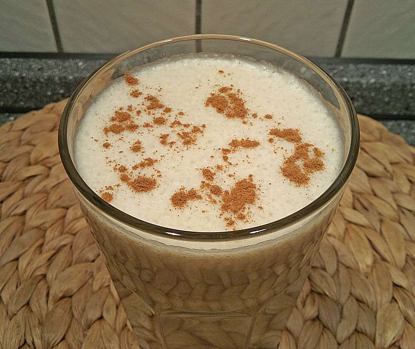 Bananen-Ingwer-Milch mit Kokos und Zimt von Sanna90 | Chefkoch.de