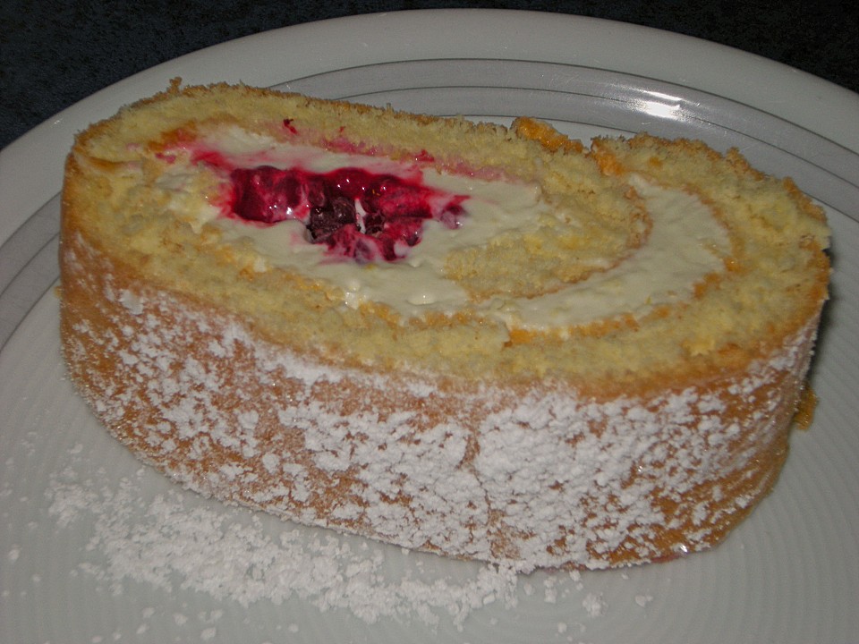 Biskuitrolle mit Zitronensahne von floridalady87 | Chefkoch.de