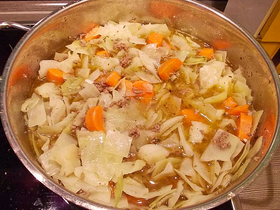 Kohlsuppe mit Hack von Ninjakoch | Chefkoch.de