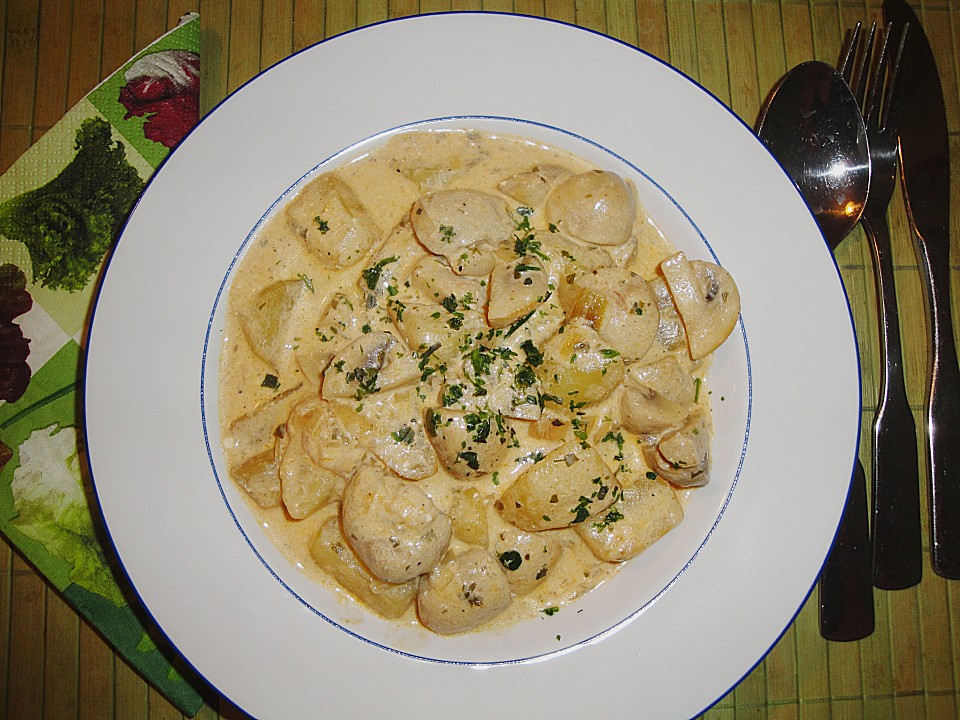 Kartoffelgulasch mit frischen Pilzen von cookie60 | Chefkoch.de