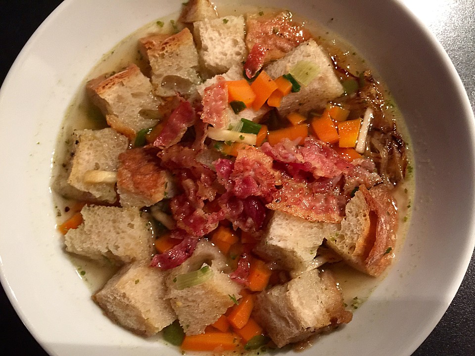 Süddeutsche Brotsuppe von mickyjenny | Chefkoch.de