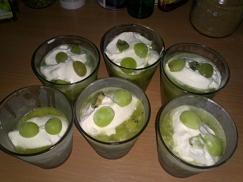 Kiwi-Trauben Dessert von mespilusa | Chefkoch.de