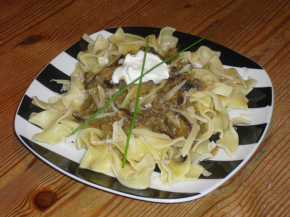 Steinpilze mit Bandnudeln von bain_marie | Chefkoch.de