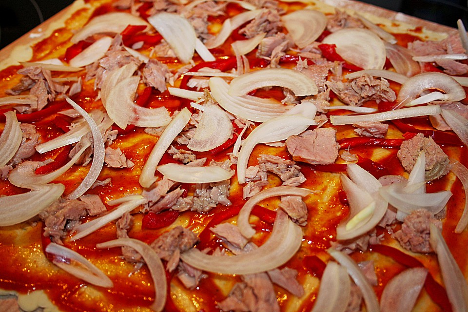 Super leckerer Pizzateig von knuddel201 | Chefkoch.de