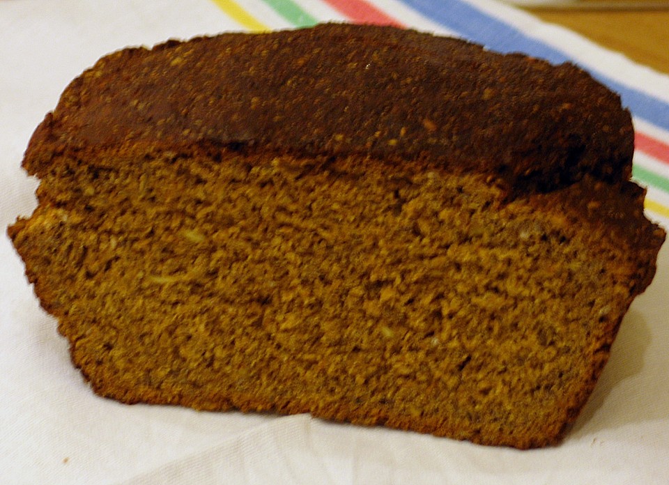 Buttermilch - Schwarzbrot (friesisch) von Friesin | Chefkoch.de