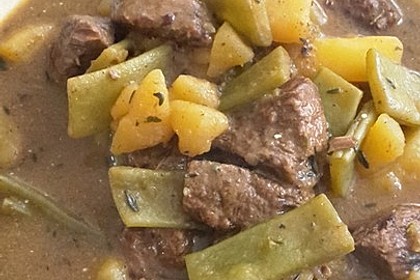 Gulasch mit grünen Bohnen und Kartoffeln von muelleradam4  Chefkoch.de