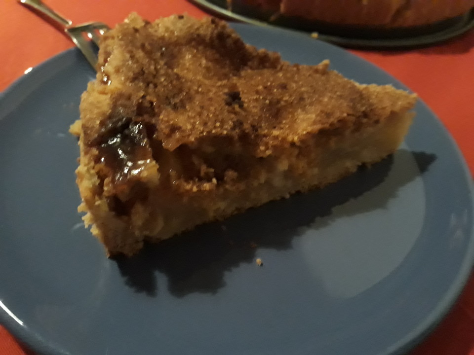 Gedeckter Apfelkuchen mit Vanilleguss und Knusperkruste vom Blech von ...