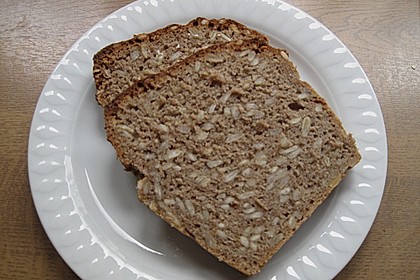 Eifelkrimis kerniges Roggenbrot 22