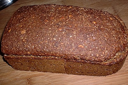 Eifelkrimis kerniges Roggenbrot 13