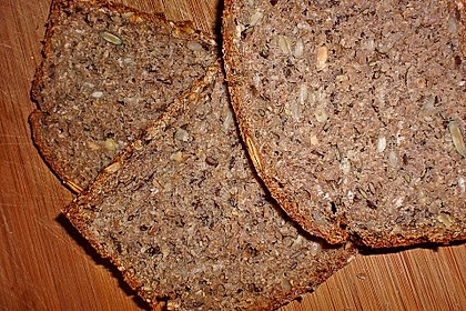 Eifelkrimis kerniges Roggenbrot 26