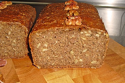 Eifelkrimis kerniges Roggenbrot 11