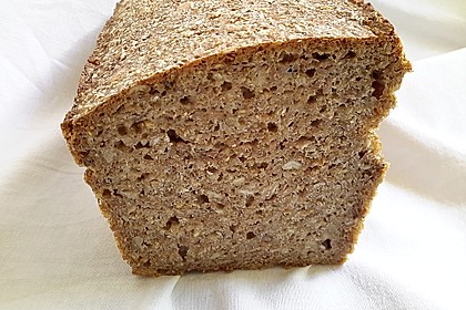 Eifelkrimis kerniges Roggenbrot 16