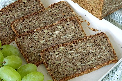 Eifelkrimis kerniges Roggenbrot 21