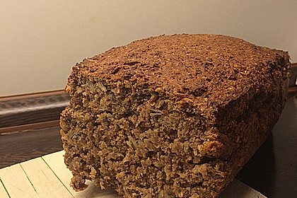 Eifelkrimis kerniges Roggenbrot 20