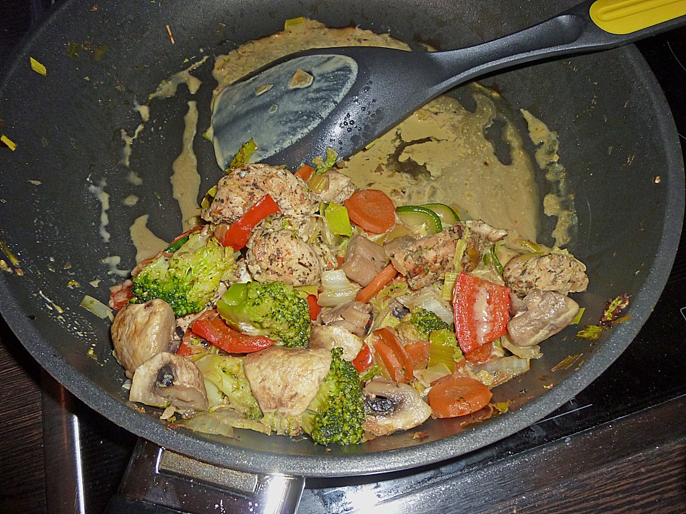 Spicy Puten-Gemüsepfanne von Blaubeermuffin348 | Chefkoch.de