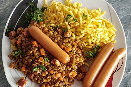 Schwbische Linsen mit Sptzle und Saitenwrstchen von krollekopp ...