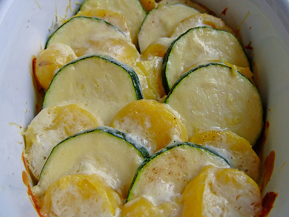 Zucchini-Kartoffel-Auflauf mit Knoblauch von mimamutti | Chefkoch.de
