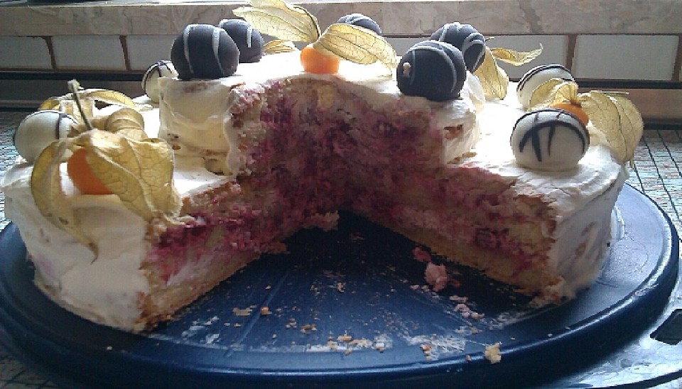 Himbeer-Sahne Torte von Wiktasch | Chefkoch.de