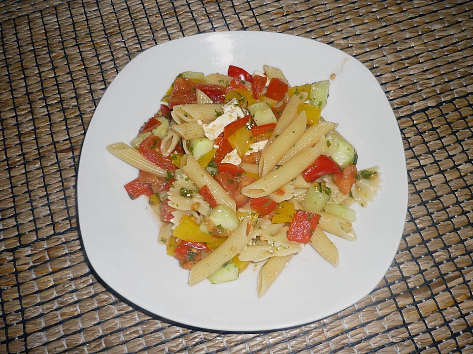 Feta-Gemüse mit Nudeln von steffiii | Chefkoch.de