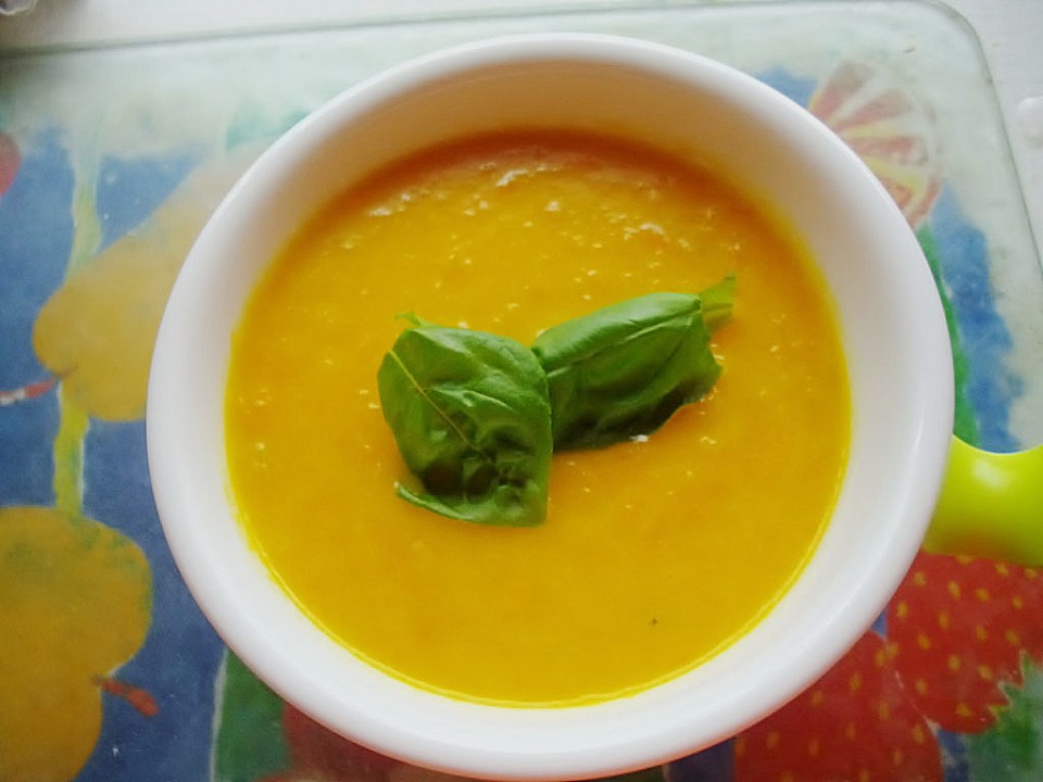 Karotten-Kokos-Suppe mit Ingwer von Aniii78 | Chefkoch.de
