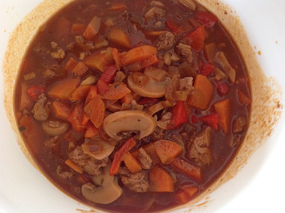 Vegetarisches Gulasch von rioreiser | Chefkoch.de