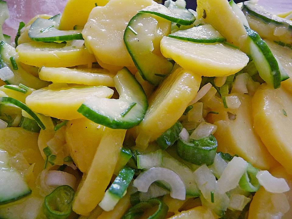 Kartoffel-Gurken-Salat von cat-the-rina | Chefkoch.de