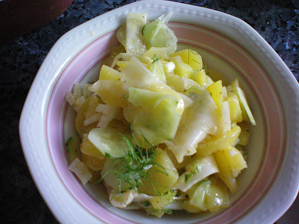 Kartoffel-Gurken-Salat von cat-the-rina | Chefkoch.de