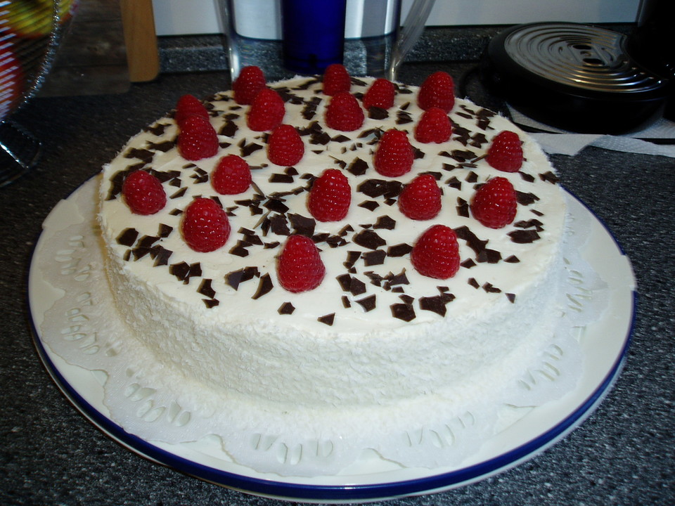 Leichte Himbeer-Sahne-Torte von _blueberry_ | Chefkoch.de