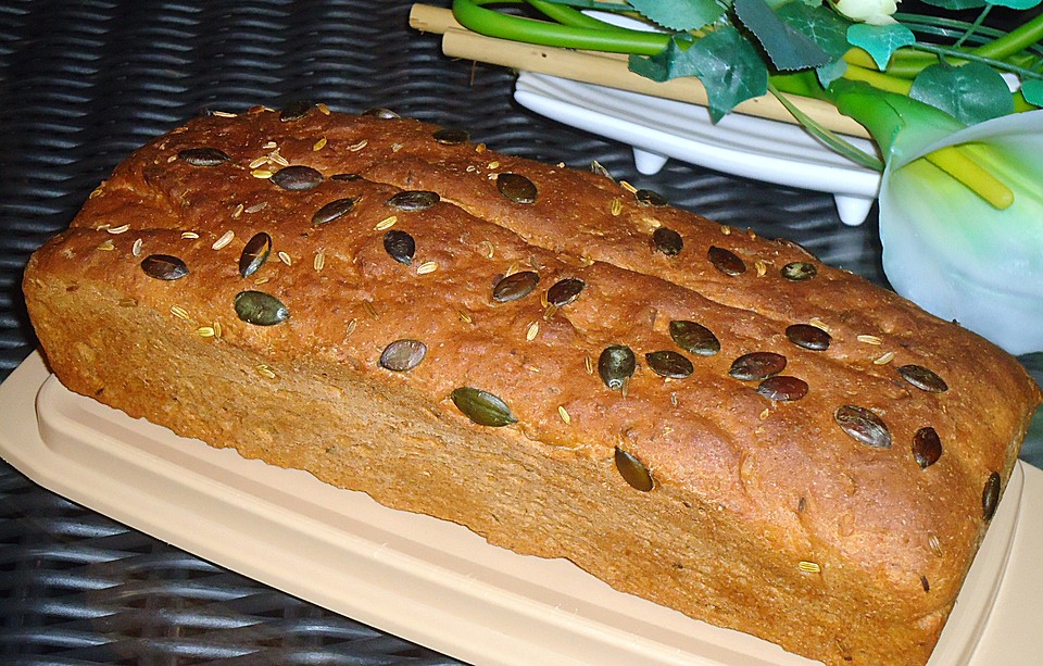 Schnelles Fenchel-Kürbiskern-Brot von Backmouse | Chefkoch.de