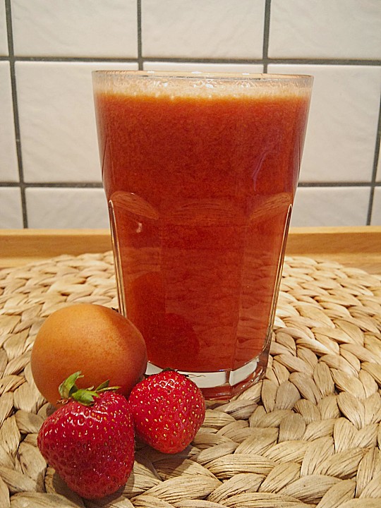 Erdbeer-Kiwi-Aprikosen-Saft von gloryous | Chefkoch.de