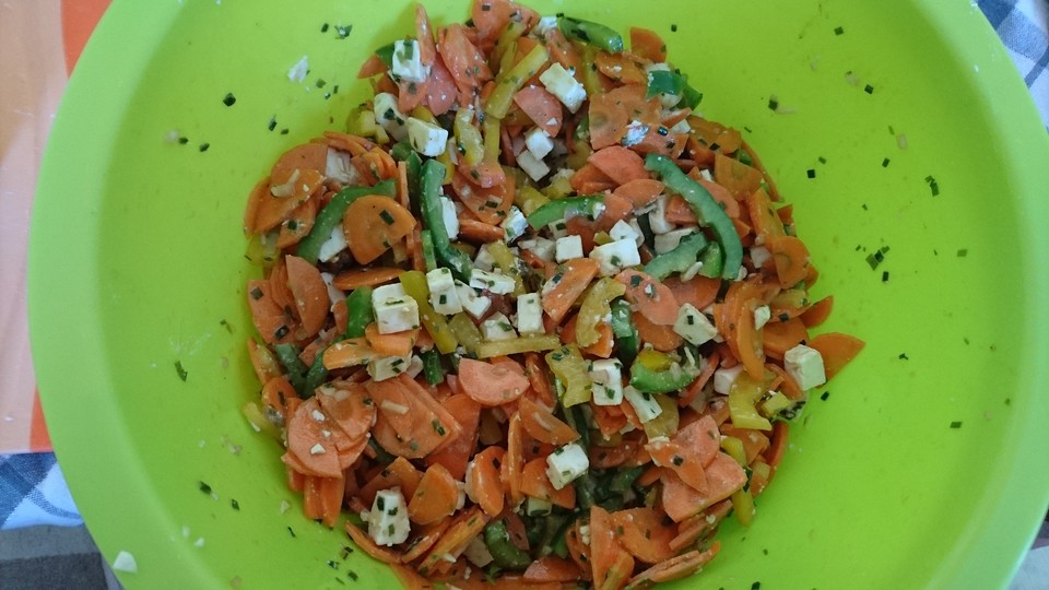 Paprika-Karotten-Salat von Juulee | Chefkoch.de