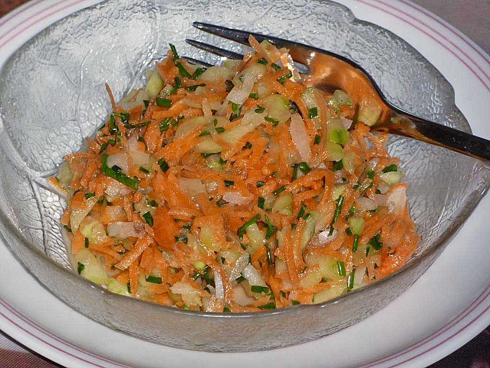 Gurken-Karotten-Salat von Juulee | Chefkoch.de