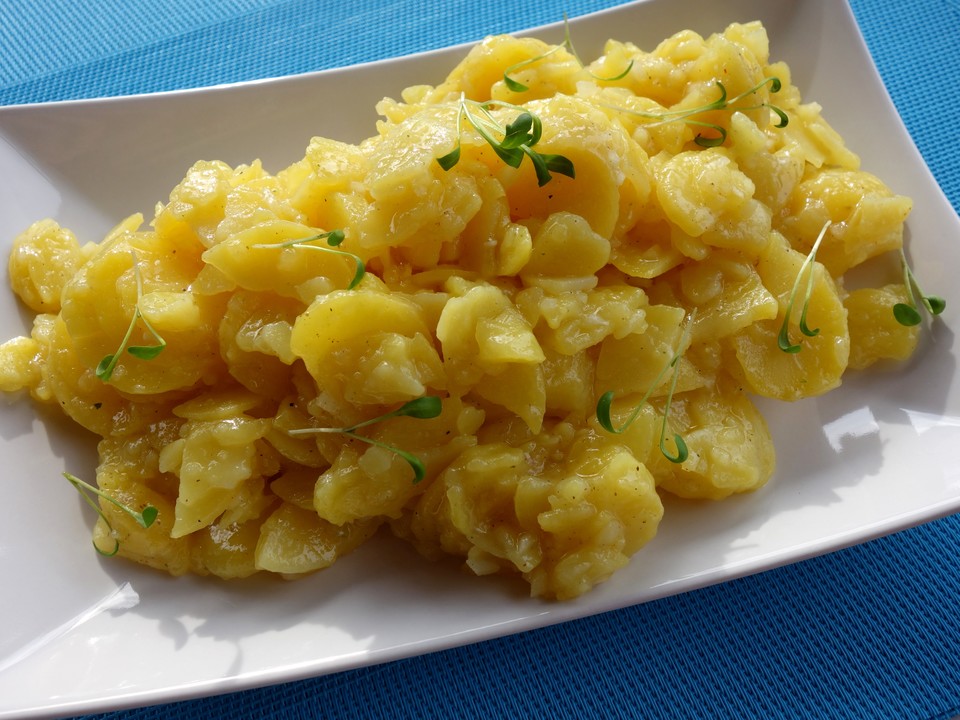 Kartoffelsalat ohne Mayonnaise von magicbine | Chefkoch.de
