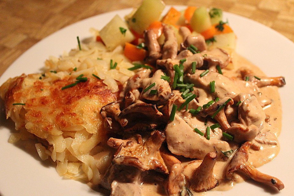 Kalbsgeschnetzeltes mit frischen Pfifferlingen von MoniRigatoni ...
