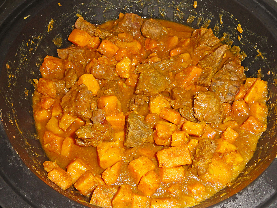 Rindfleisch-Tajine mit Süßkartoffeln und Erbsen von gabriele9272 ...