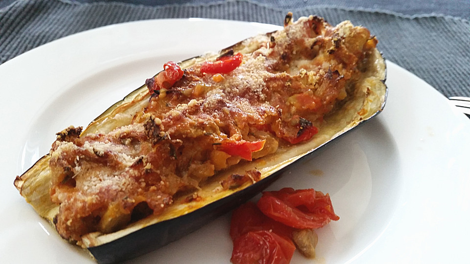 Auberginen/Melanzane gefüllt und gebacken von badegast1 | Chefkoch.de