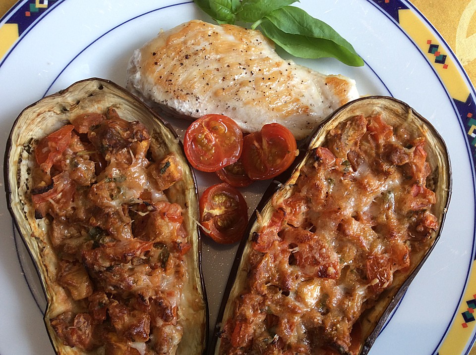 Auberginen/Melanzane gefüllt und gebacken von badegast1 | Chefkoch.de