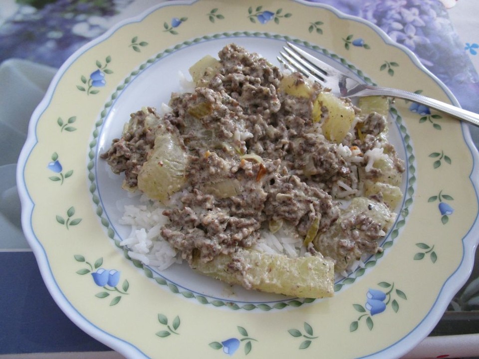 Schmorgurkenpfanne mit Hackfleisch von FlowerBomb | Chefkoch.de