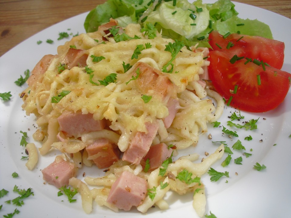 Leberkäse-Spätzle Auflauf von Haubndaucher | Chefkoch.de