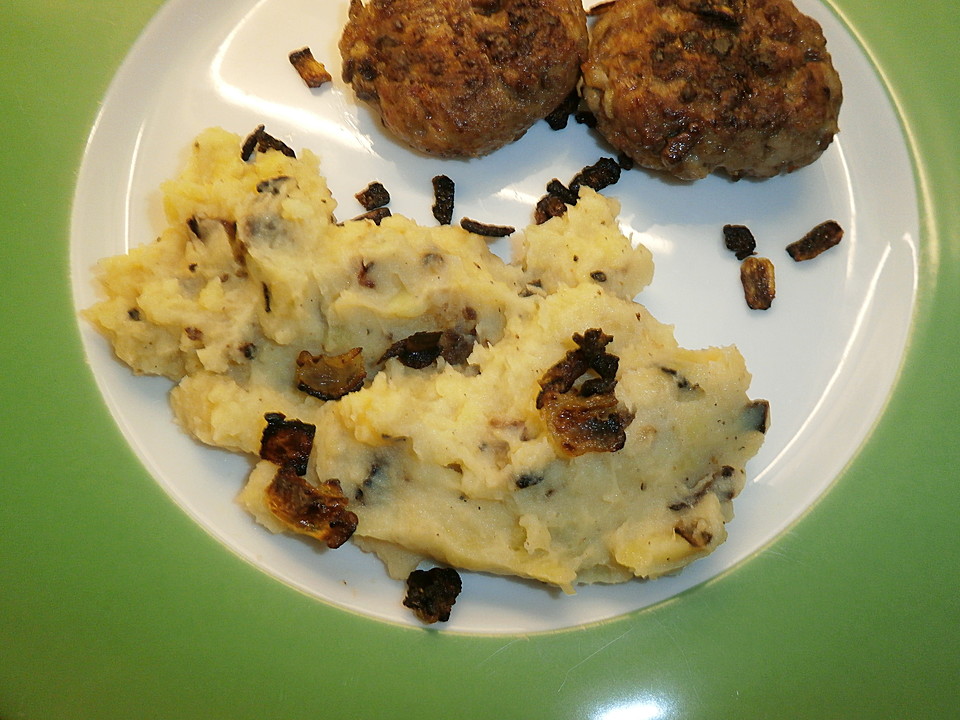 Kartoffelpüree mit Röstzwiebeln von Haubndaucher | Chefkoch.de