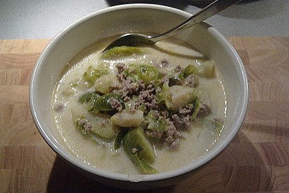 Hackfleisch-Rosenkohl-Suppe 4
