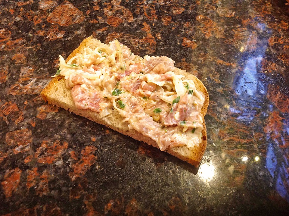 Frischkäse-Brotaufstrich mit rohem Schinken von murdock-bay | Chefkoch.de